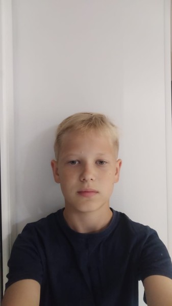 Денис Амирович Меньшиков