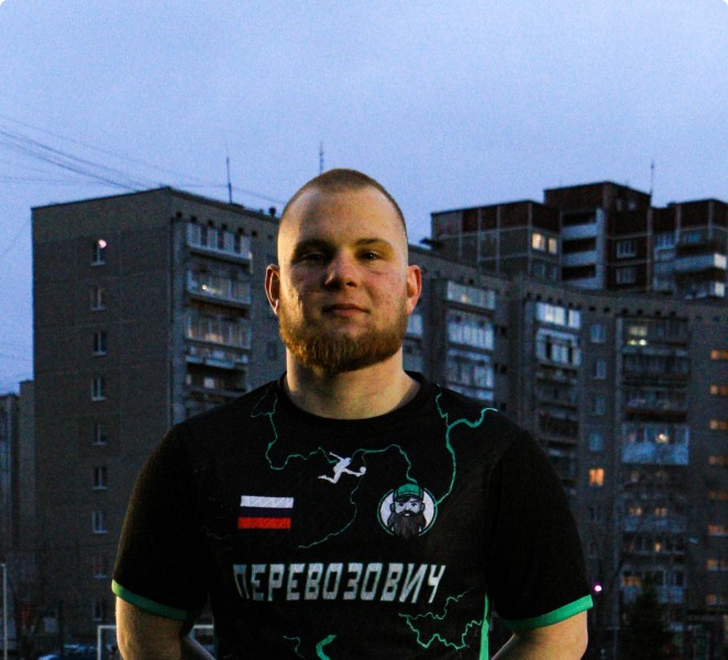 Денис Сергеевич Крамаренко