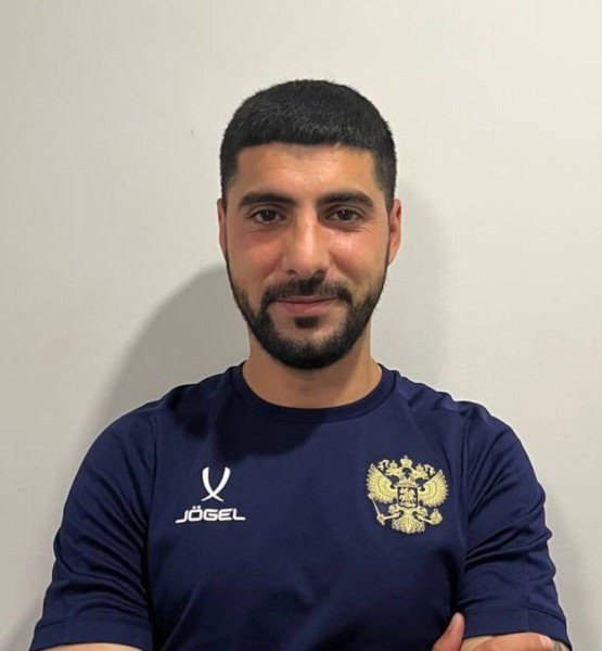Роман Вугарович Камбаров