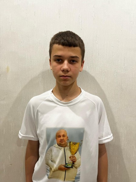 Денис Романович Лакутин