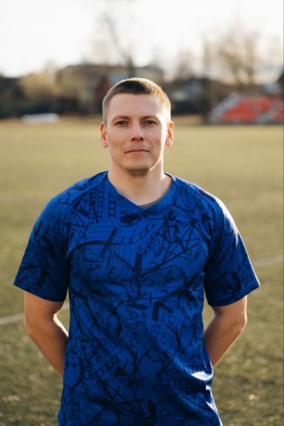 Денис Дмитриевич Мельников
