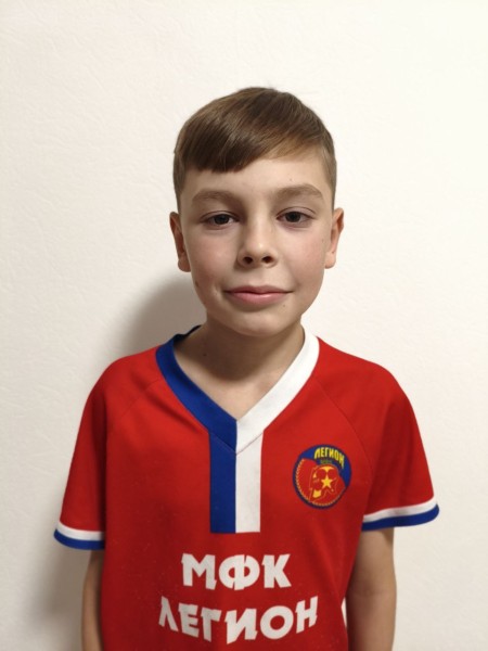 Ярослав Денисович Оларь