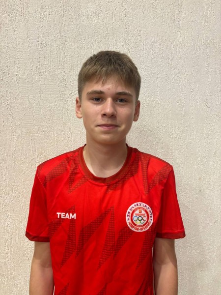 Артем Романович Борисов