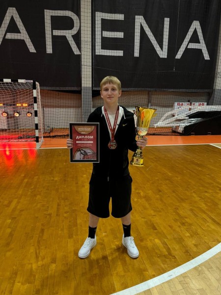 Артур Анатольевич Романов