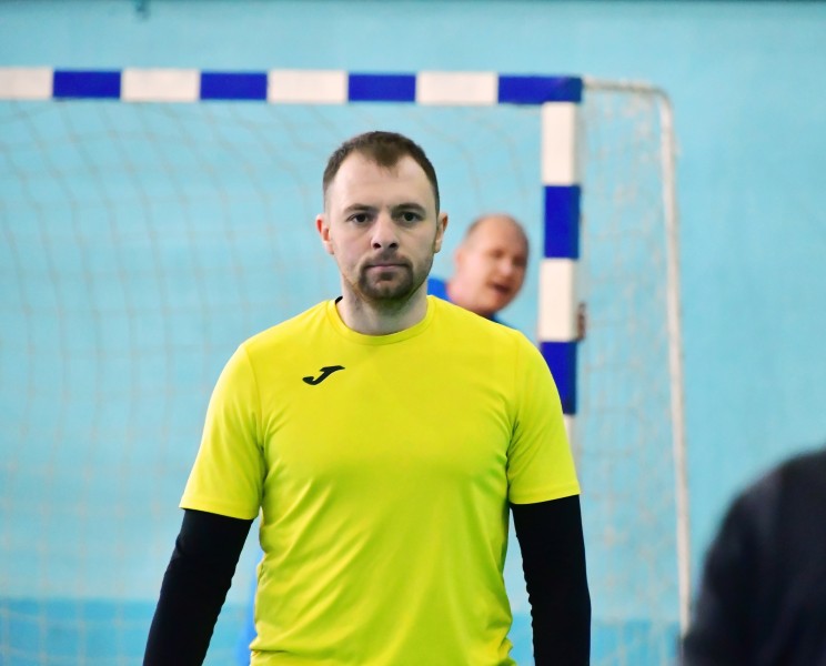 Виталий Николаевич Свешников