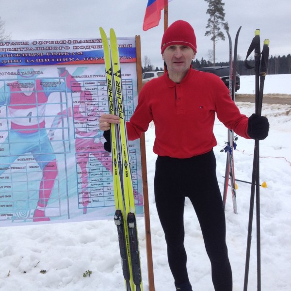 Олег  Правдиков
