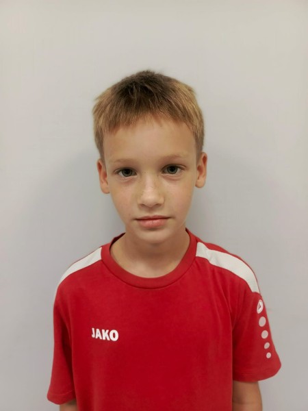 Адам Олегович Королев