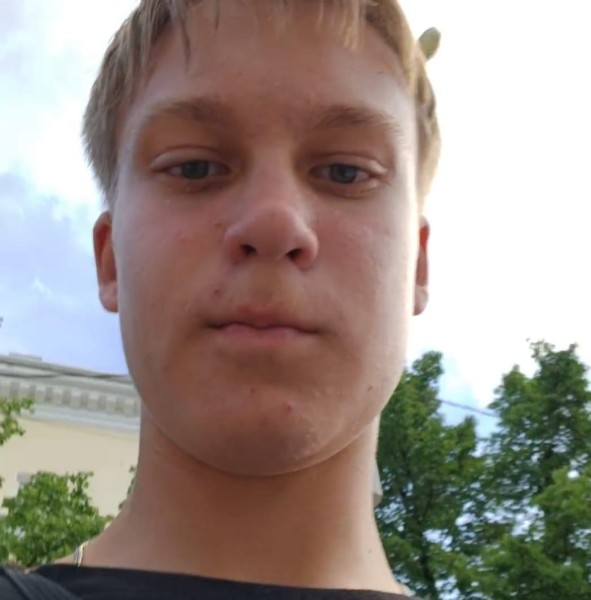 Артем Александрович Мережников