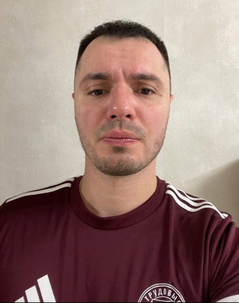 Ян Владимирович Табак