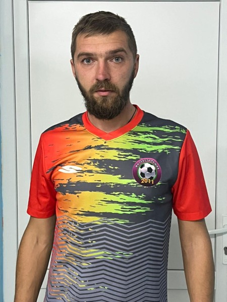 Евгений Петрович Суров