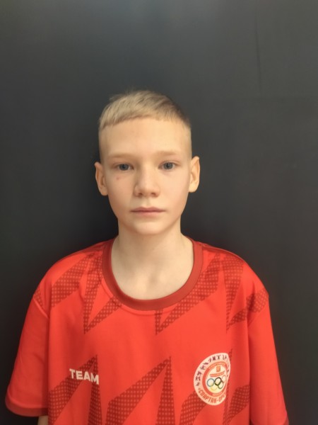 Никита Сергеевич Нещадим