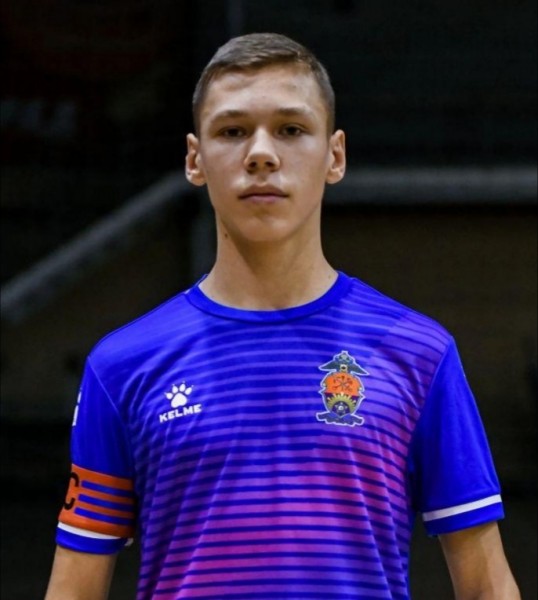Даниил Романович Савинов