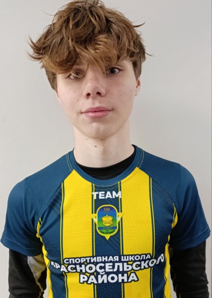 Максим Артемович Астахов