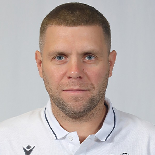 Евгений Викторович Иваняк