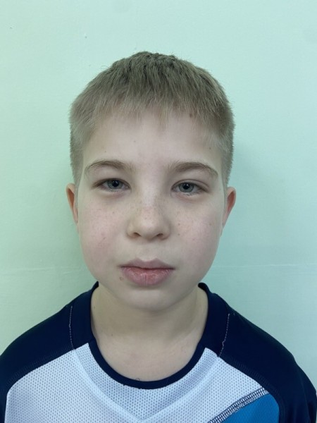 Данияр Александрович Аксёнов