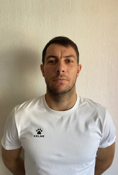 Роман Юрьевич Левченко