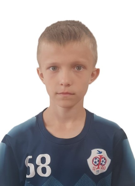 Даниил Андреевич Серов