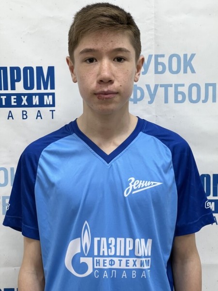 Вильдан Раянович Узбеков