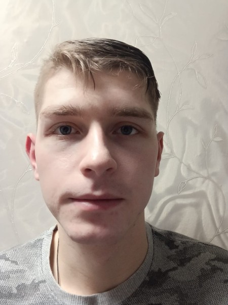 Александр Викторович Морозов