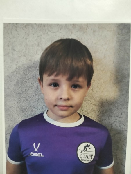 Денис Игоревич Новиков