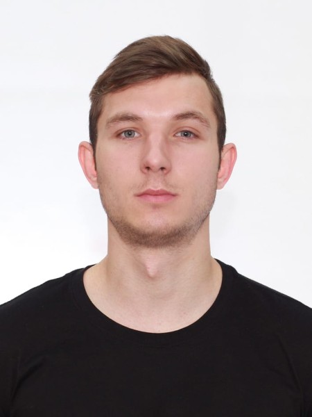 Максим Анатольевич Есенков