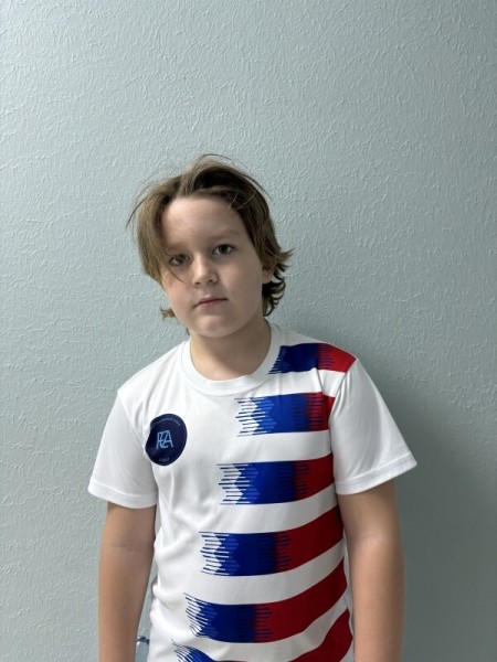 Антон Владимирович Чарушников