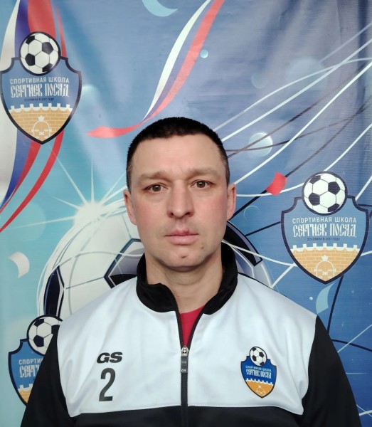 Юрий Александрович Столяров