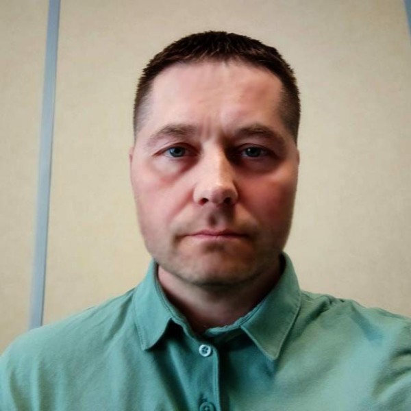 Денис Валерьевич Семёнов