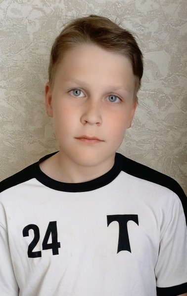 Аслямов Русланович Артем