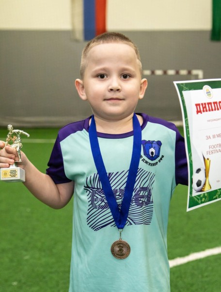 Эмиль Азатович Газизов