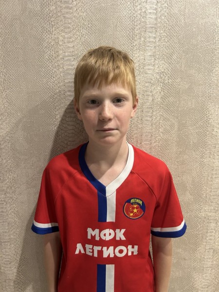 Максим  Бучельников