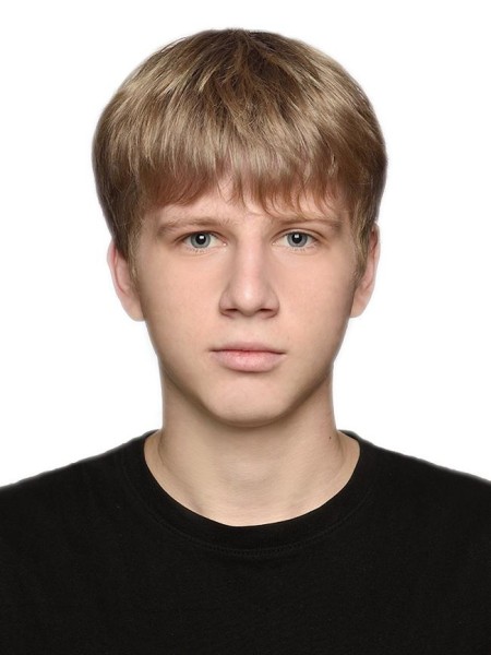 Артем Вадимович Карпеченко