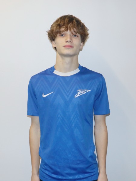 Максим Артемович Лещишин