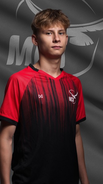 Максим Константинович Зверев