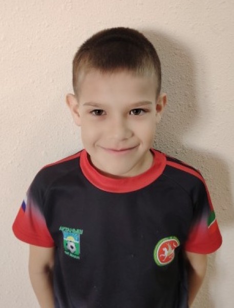 Карим Ильнарович Ханов