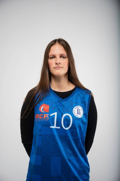 Полина Олеговна Шатохина