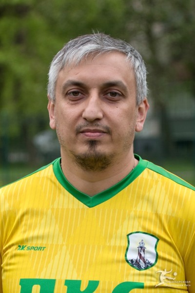 Антон  Жарков