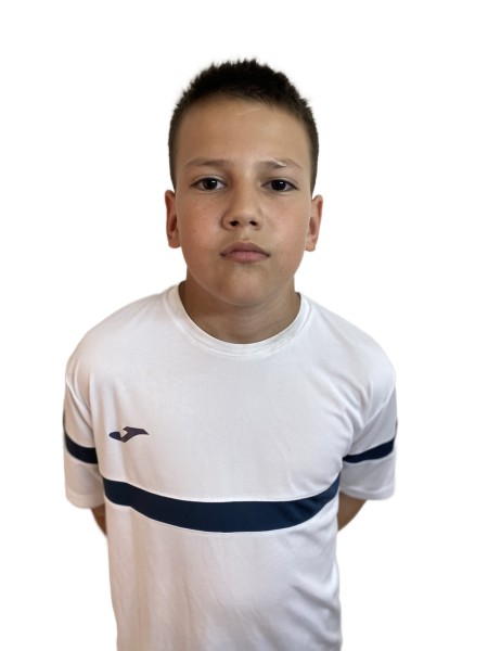 Артур Валентинович Петров