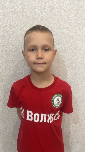 Роман Максимович Иванов