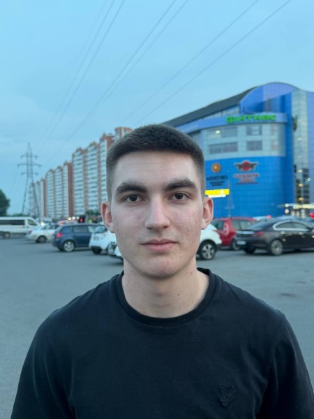 Егор Андреевич Хохлов