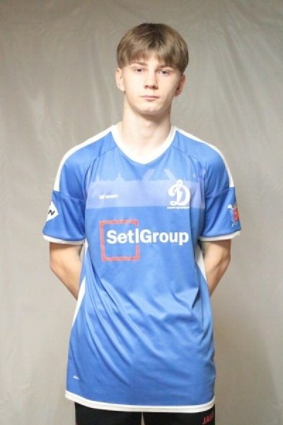 Максим Дмитриевич Кузиков