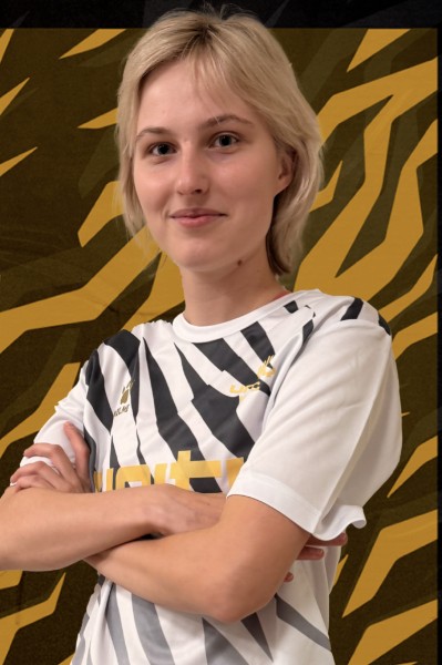 Полина Александровна Безуглая