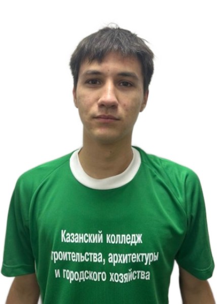 Карим Русланович Буров