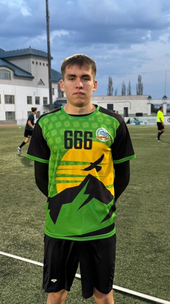 Дмитрий Вадимович Янтураев