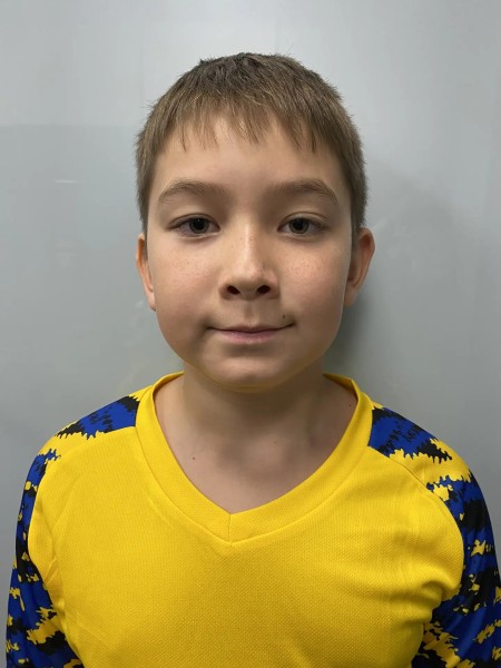 Эрик Артурович Серов