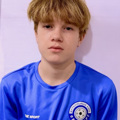 Додзин Адриан ФК Маяк - СШОР №9