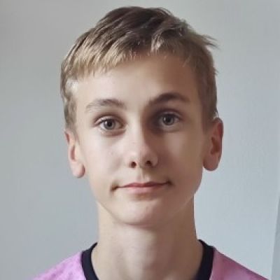 Зеленин Макар СШОР Молния