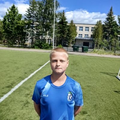 Шишкин Евгений ФК "Волна"
