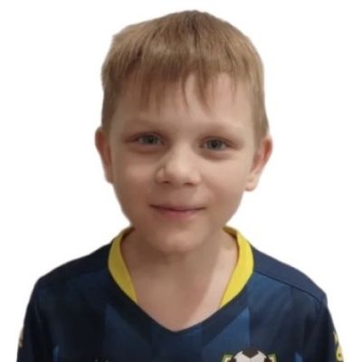 Хохлов Радмир СШ по футболу