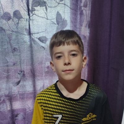 Веселков Артемий Монолит